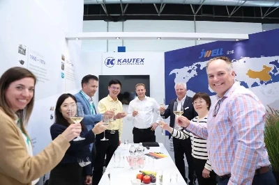 Kautex Signed An Order For The Next-Generation KBB100D With Radius, A US Cust...